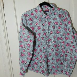 Women's button down long sleeve collar shirt